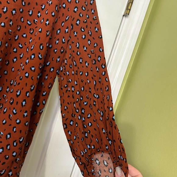 Leopard Long sleeve top - Picture 3 of 4